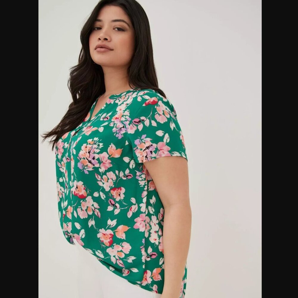 Torrid Georgette Hi-Low Short Sleeve Blouse